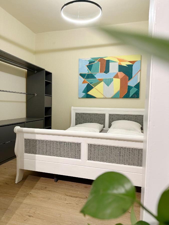 Igo Apartment 2 Schlafenzimmer Mit Waschmaschine Trockner Haustier Rheinufer 5Min Netflix Disney Plus 17-6 ドゥイスブルグ エクステリア 写真