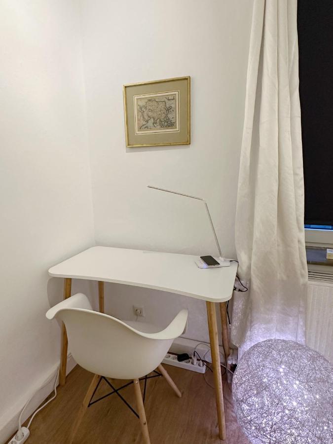 Igo Apartment 2 Schlafenzimmer Mit Waschmaschine Trockner Haustier Rheinufer 5Min Netflix Disney Plus 17-6 ドゥイスブルグ エクステリア 写真