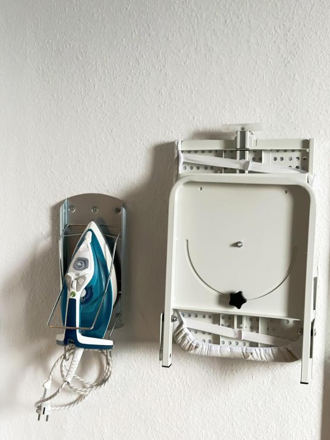 Igo Apartment 2 Schlafenzimmer Mit Waschmaschine Trockner Haustier Rheinufer 5Min Netflix Disney Plus 17-6 ドゥイスブルグ エクステリア 写真