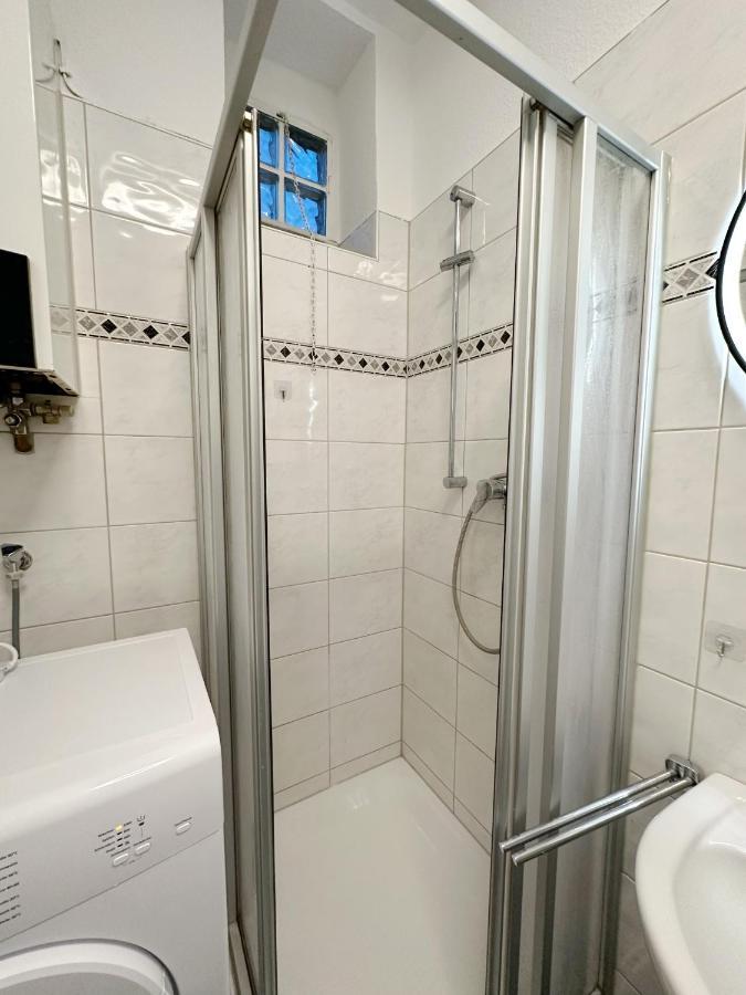 Igo Apartment 2 Schlafenzimmer Mit Waschmaschine Trockner Haustier Rheinufer 5Min Netflix Disney Plus 17-6 ドゥイスブルグ エクステリア 写真